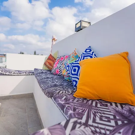 Blue Sunset Esentepe Mup بيت ضيافة
