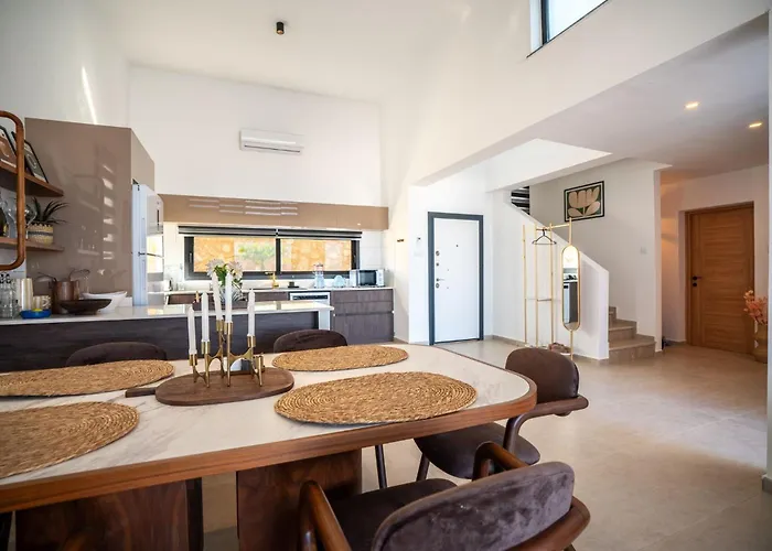 Blue Sunset Esentepe Mup