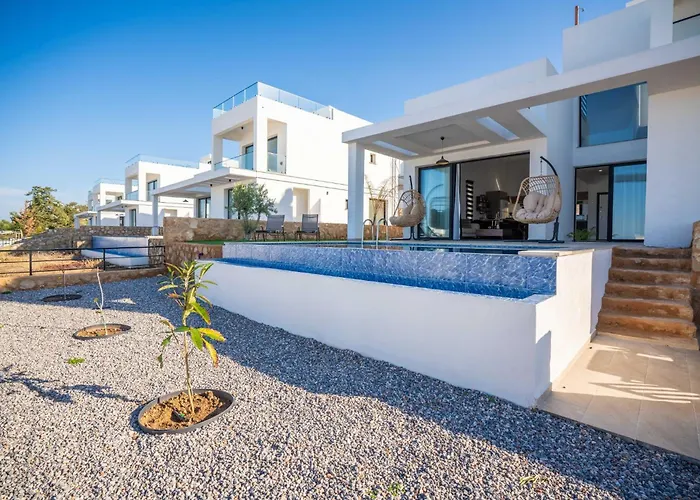 Blue Sunset Esentepe Mup Kharcha